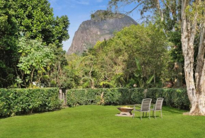 Mountain Views, Spa Bath, Pet Friendly, Near Zoo!